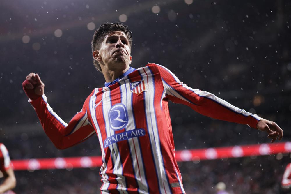 國女足給予 國女足給予